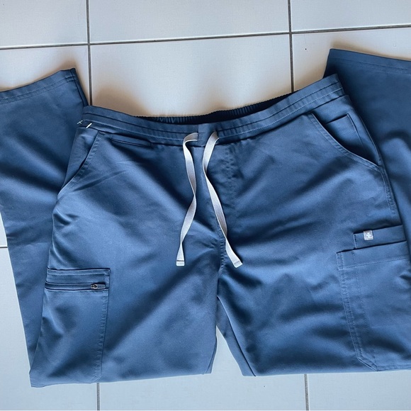 Women’s Figs Yola Petite Large - Picture 4 of 9